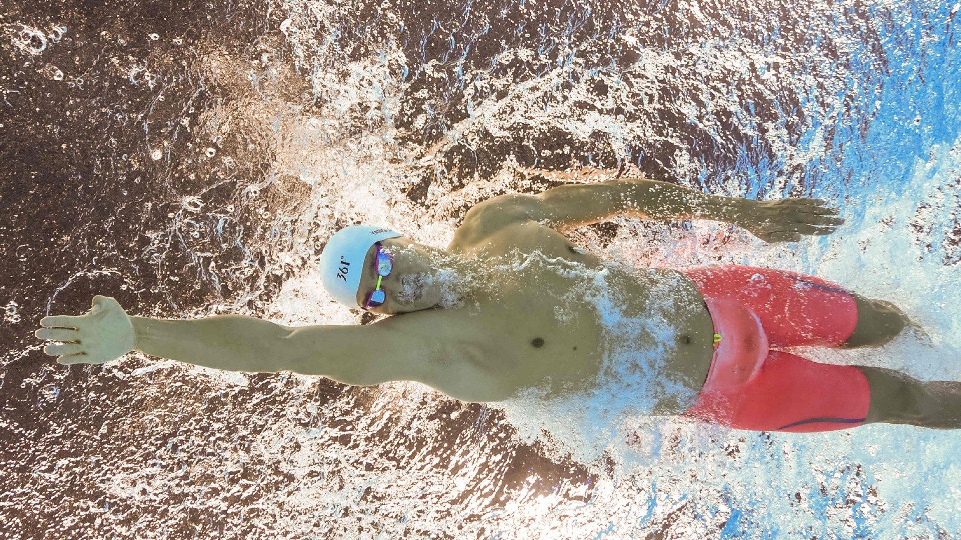 Aster新人多面手表现亮眼，astro手表