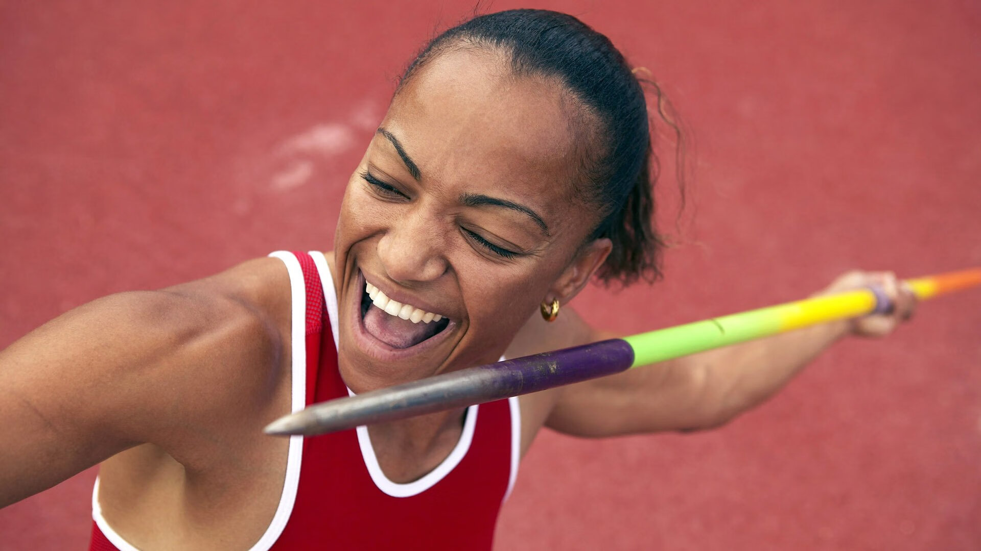 前三名差距缩小：争冠白热化！